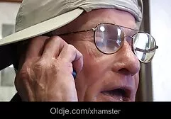 نگور می خواست دهانش را بدهد و عکس کس کون خفن در گربه بیدمشک کند