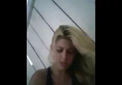 سبزه عاشق رابطه جنسی سوراخ کون خفن در جوراب ساق بلند است
